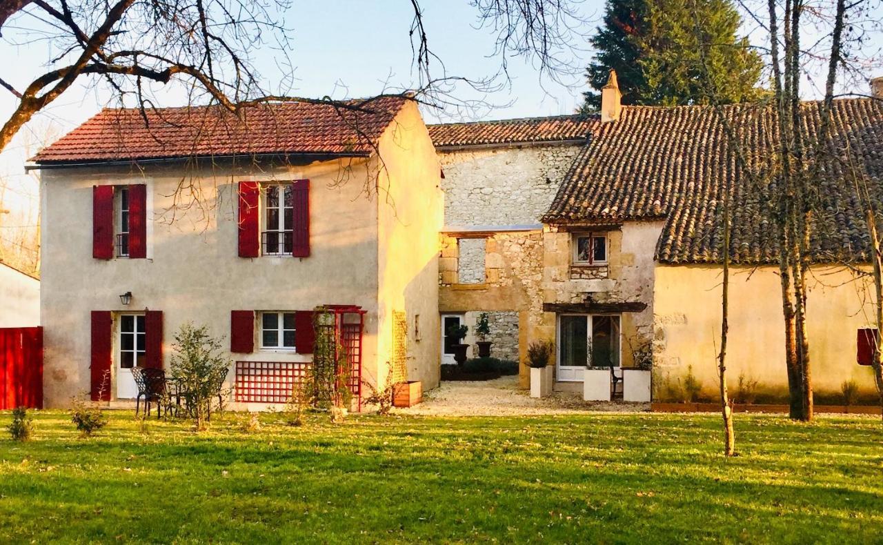 La Carreterie - Maison De Famille{S} Pineuilh Dış mekan fotoğraf